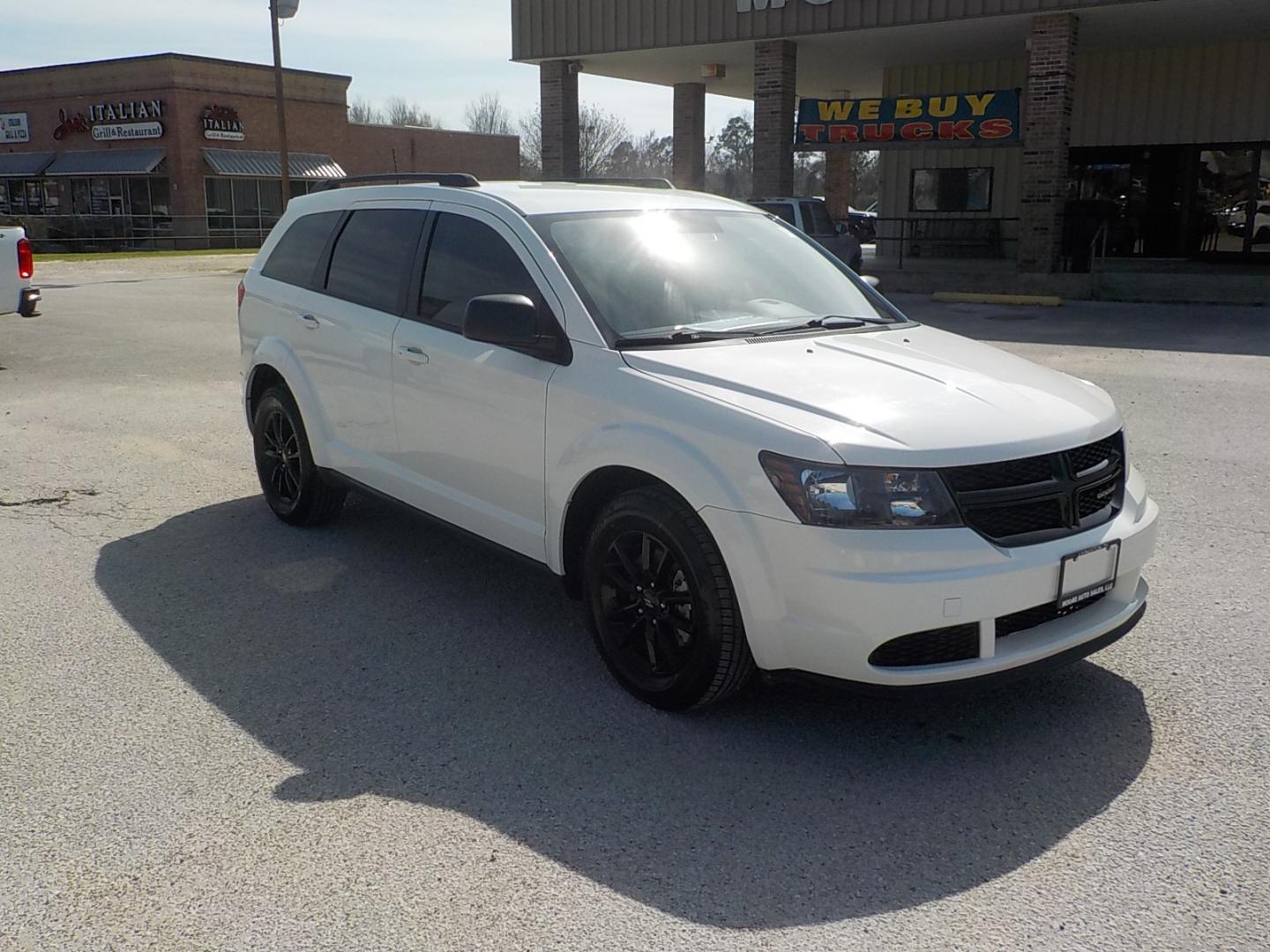 2020 White /Black Dodge Journey (3C4PDCAB2LT) , Automatic transmission, located at 1617 W Church Street, Livingston, TX, 77351, (936) 327-3600, 30.710995, -94.951157 - A great family vehicle that is a fantastic value!! 3rd row seating!! - Photo#1